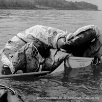 AP1-88 hovercraft with SAS undergoing lifeboat trials